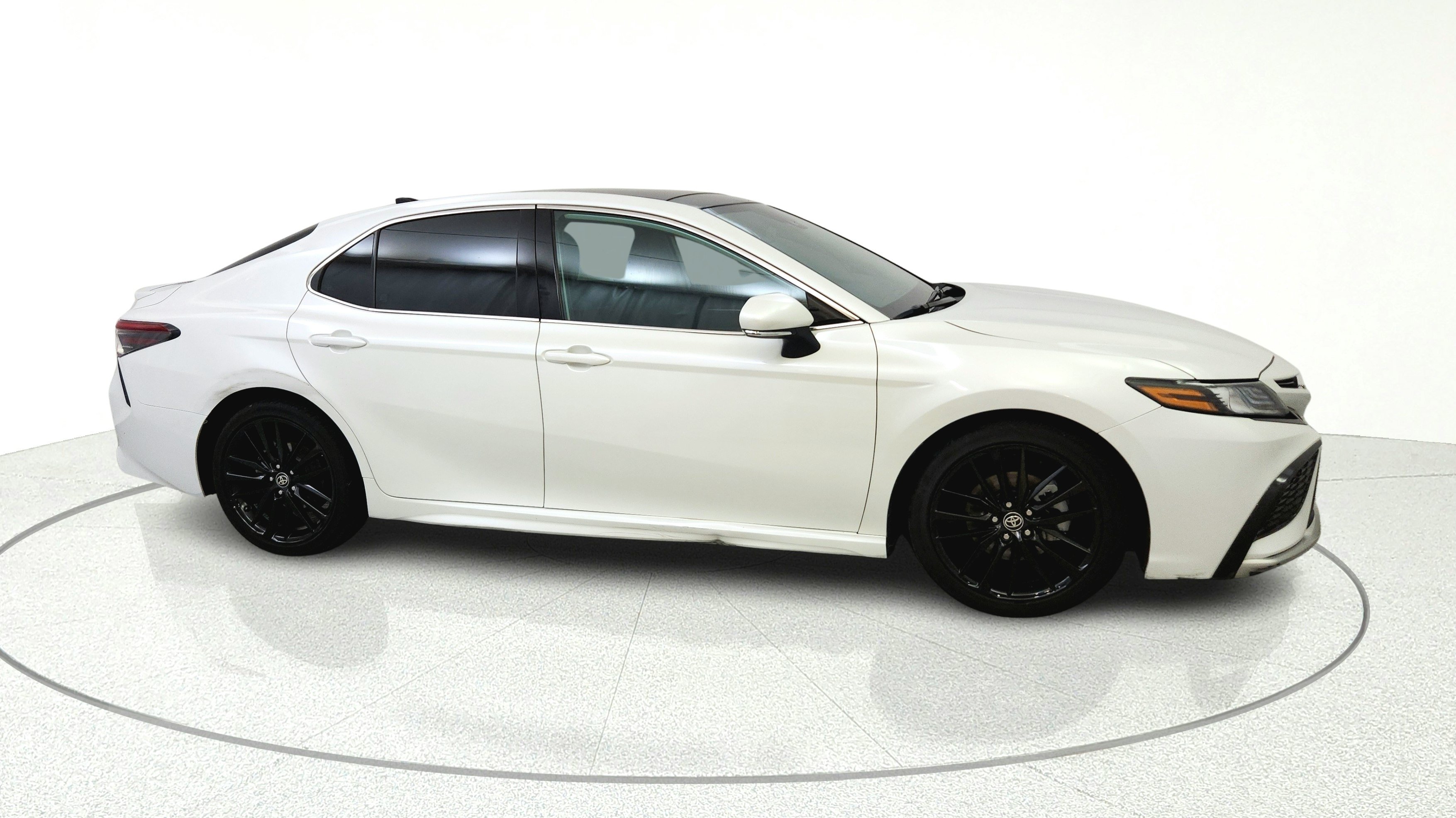 Used 2023 Toyota Camry XSE w/ Cold Weather Package FWD image 8