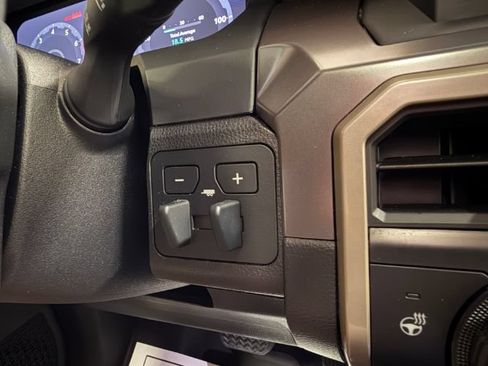 Used 2026 Toyota Tacoma TRD Off-Road w/ TRD Off Road Upgrade Package AWD/4WD image 16
