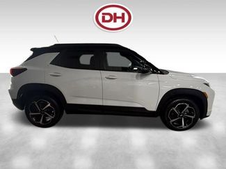 Used 2023 Chevrolet TrailBlazer RS w/ Sun and Liftgate Package AWD/4WD video 2