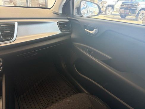 Used 2023 Kia Rio S FWD image 17