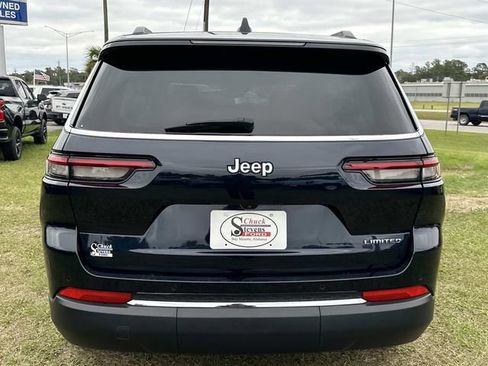 Used 2023 Jeep Grand Cherokee L Limited image 3