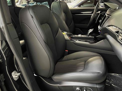 Used 2023 Maserati Levante Modena AWD/4WD image 45