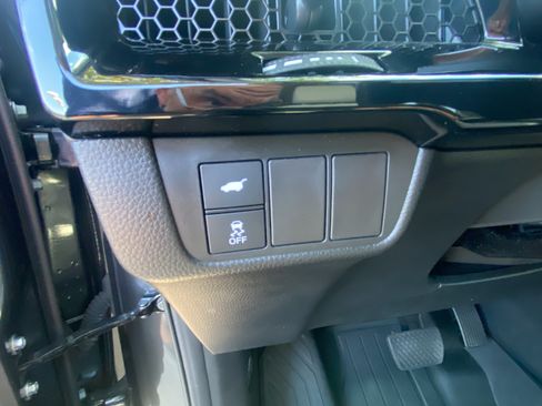 Used 2025 Honda CR-V EX-L image 23