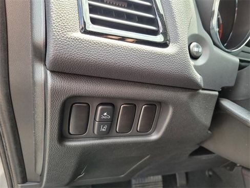 New 2025 Mitsubishi Outlander Sport SE image 18