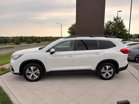 Used 2020 Subaru Ascent Premium w/ Convenience Package AWD/4WD image 8