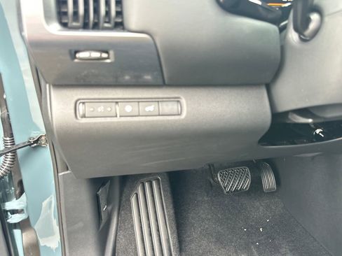 New 2026 Nissan Pathfinder SL AWD/4WD image 12