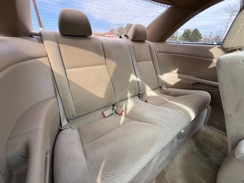 Used 2005 Honda Civic EX image 19