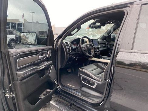 Used 2019 RAM 1500 Laramie image 10
