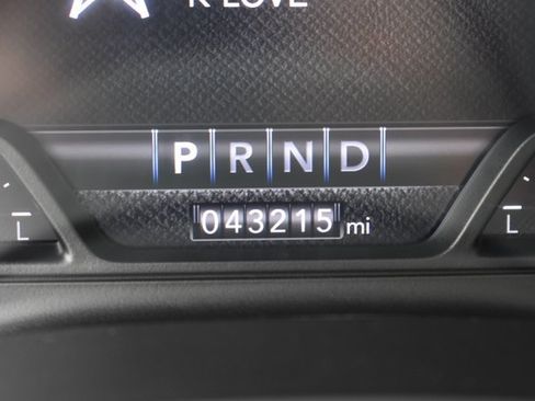 Used 2022 RAM 1500 Limited w/ Body Color Bumper Group AWD/4WD image 25