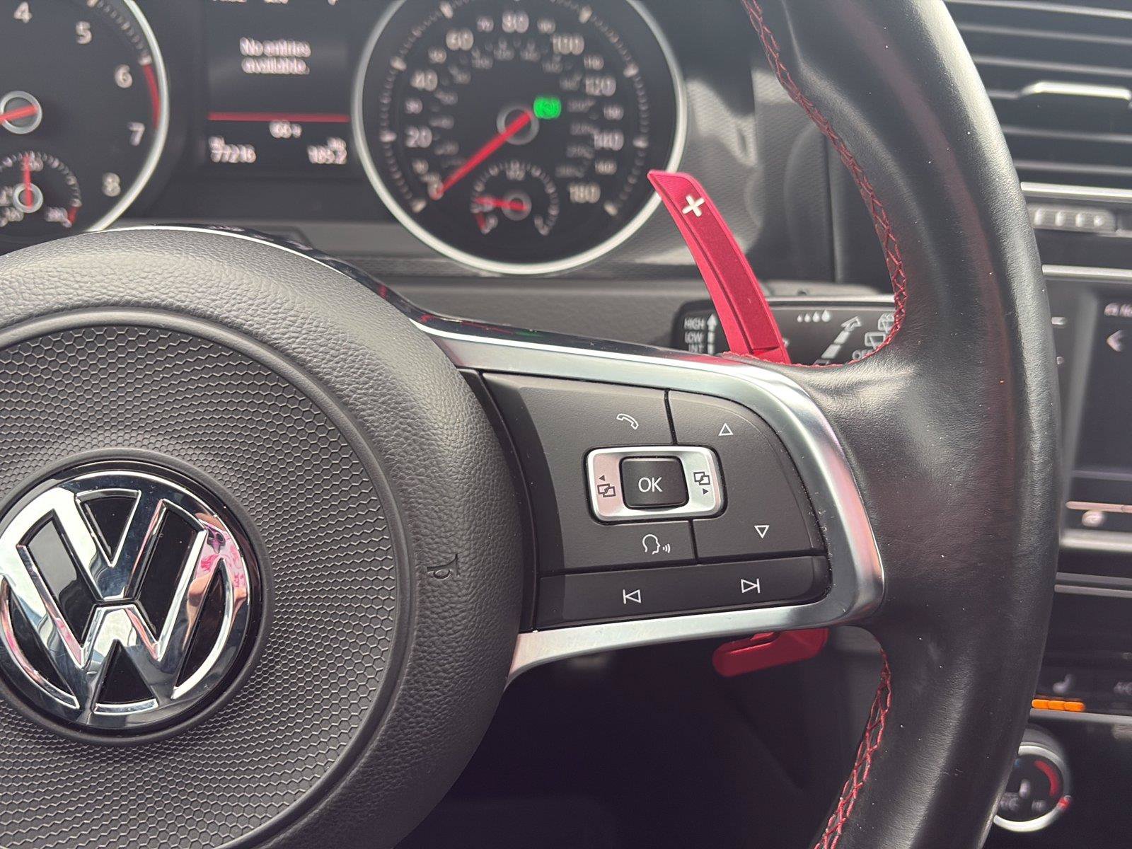 Used 2017 Volkswagen GTI SE FWD image 14