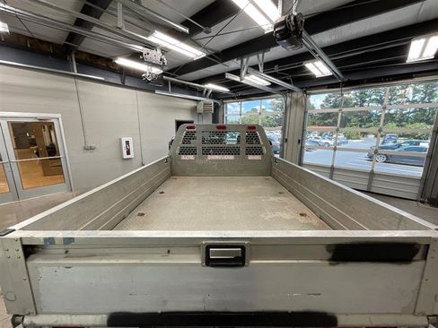 Used 2019 Ford F250 XL image 5