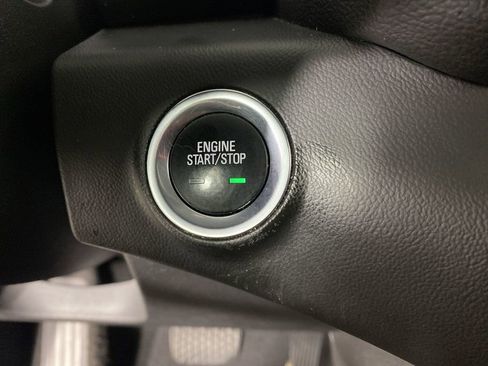 Certified 2021 GMC Terrain SLT image 19