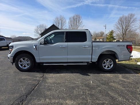 Used 2024 Ford F150 XLT image 7