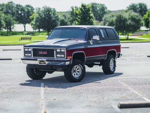 Used 1990 GMC Jimmy 4WD image 2