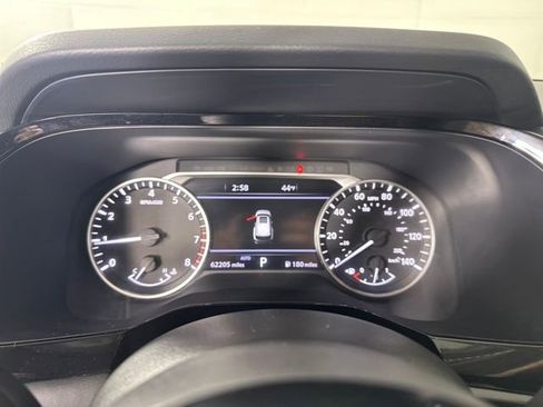 Used 2023 Nissan Pathfinder SL image 17