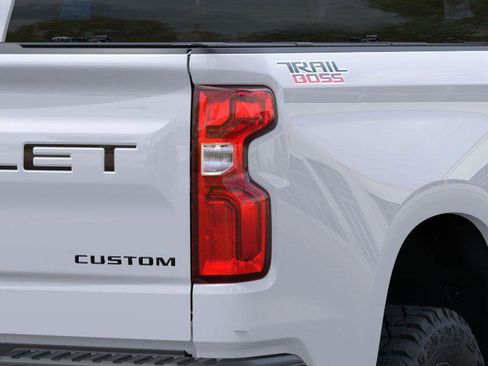 New 2026 Chevrolet Silverado 1500 Custom Trail Boss AWD/4WD image 11