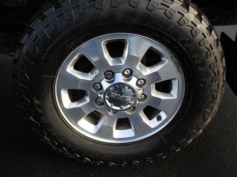 Used 2012 GMC Sierra 3500 Denali image 12