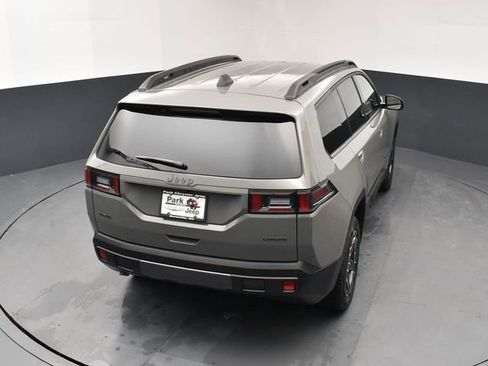 New 2026 Jeep Cherokee Laredo image 17