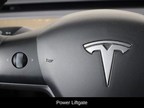 Used 2023 Tesla Model Y Long Range AWD/4WD image 8
