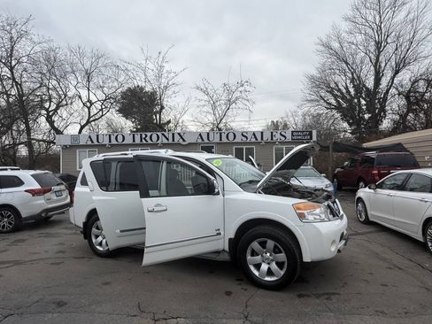 Used 2010 Nissan Armada Titanium AWD/4WD image 22