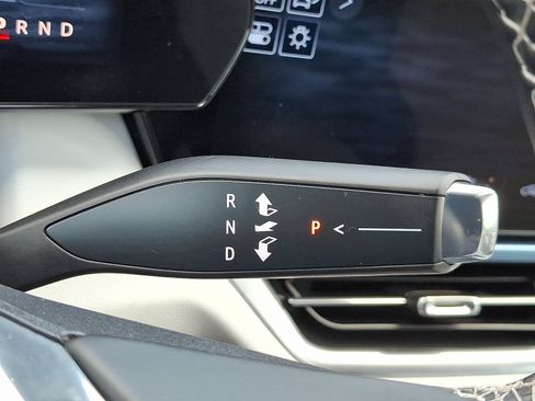 Used 2025 Chevrolet Equinox EV LT w/ Convenience Package FWD image 14
