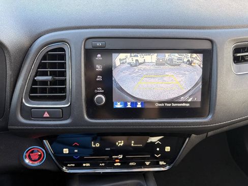 Used 2022 Honda HR-V EX image 29