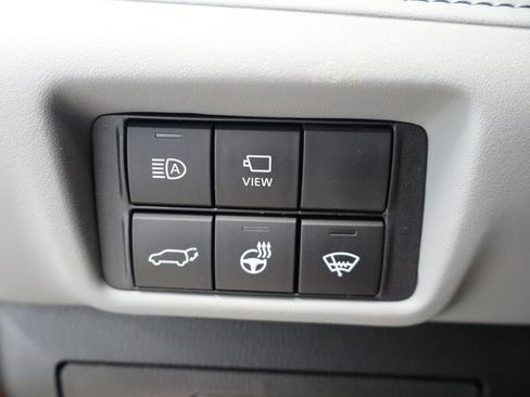 Used 2022 Toyota Highlander Platinum AWD/4WD image 35