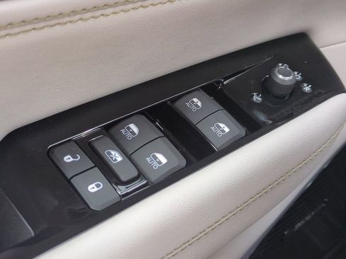 New 2026 Jeep Grand Wagoneer Limited AWD/4WD image 27