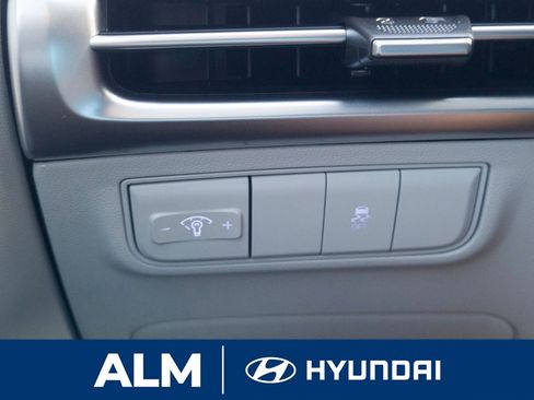 New 2026 Hyundai Tucson SE image 31