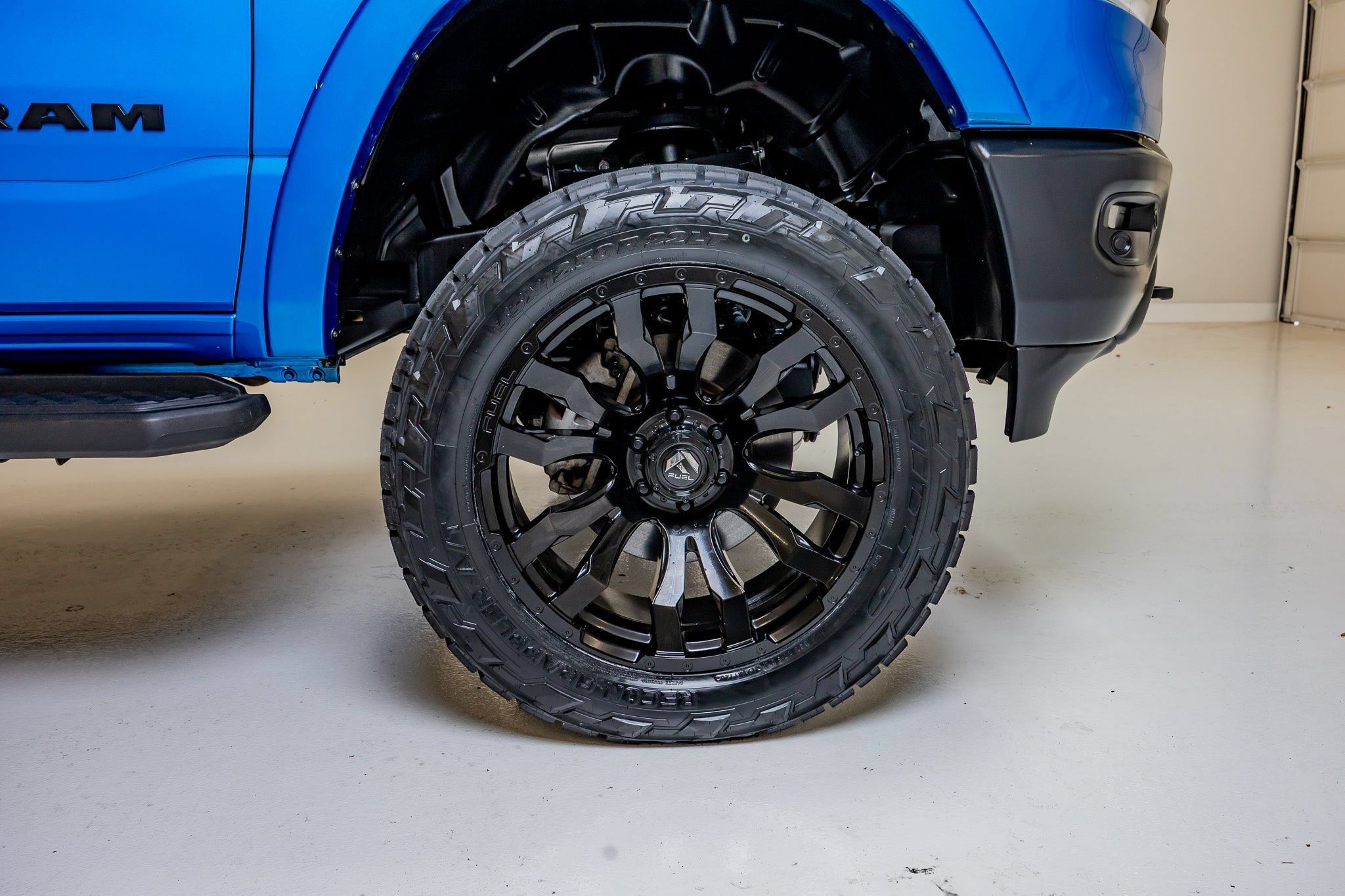 Used 2023 RAM 1500 Big Horn AWD/4WD image 12