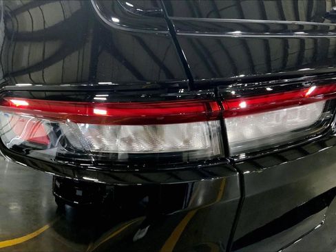 New 2025 Jeep Grand Cherokee L Limited w/ Trailer Tow Package AWD/4WD image 18