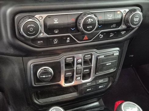 Used 2020 Jeep Wrangler Unlimited Sport S image 30