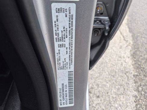Used 2022 RAM 1500 Big Horn RWD image 22