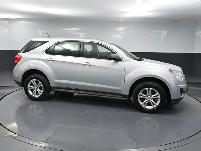 Used 2014 Chevrolet Equinox LS AWD/4WD image 2