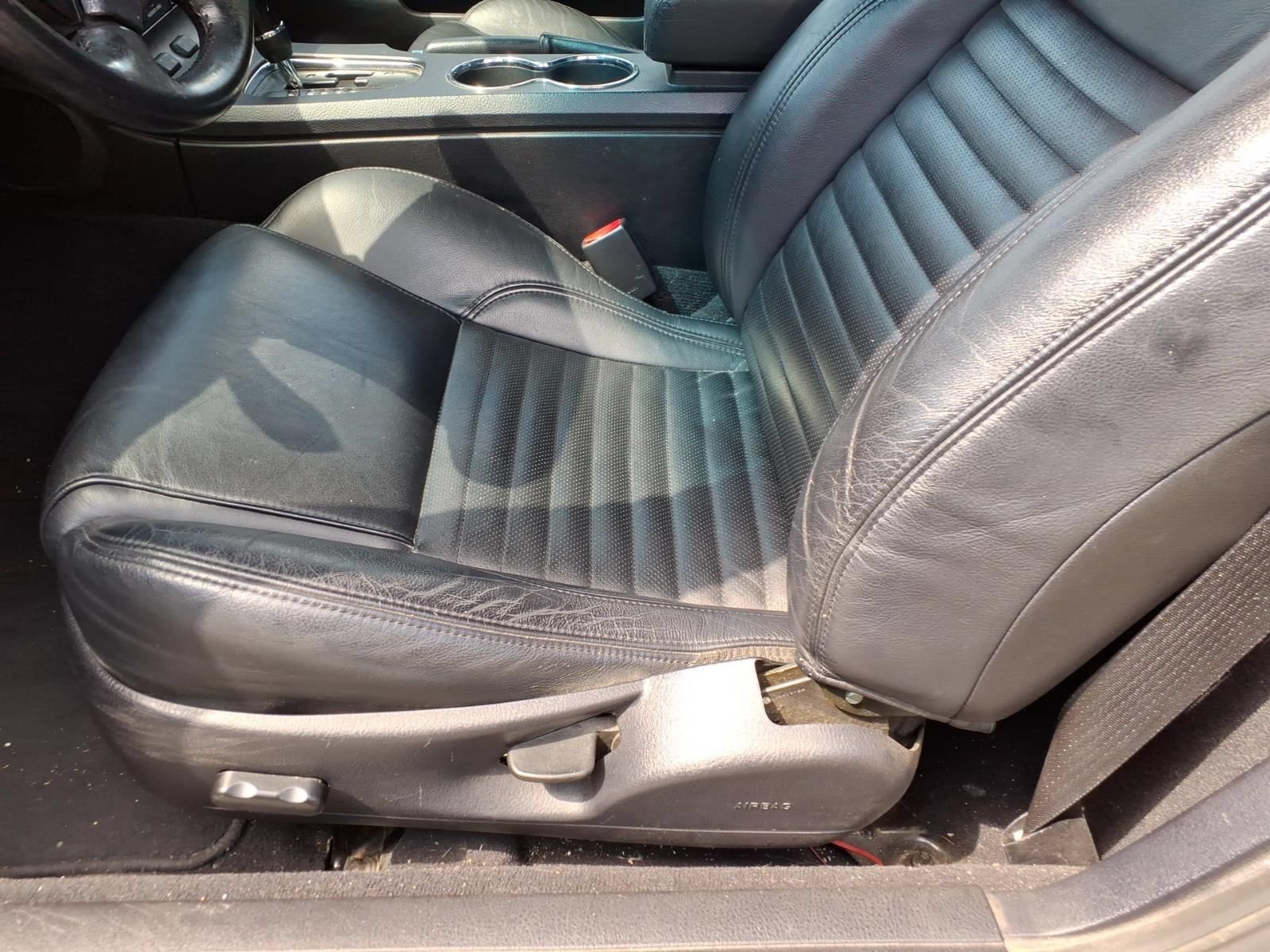 Used 2003 Ford Thunderbird RWD image 18