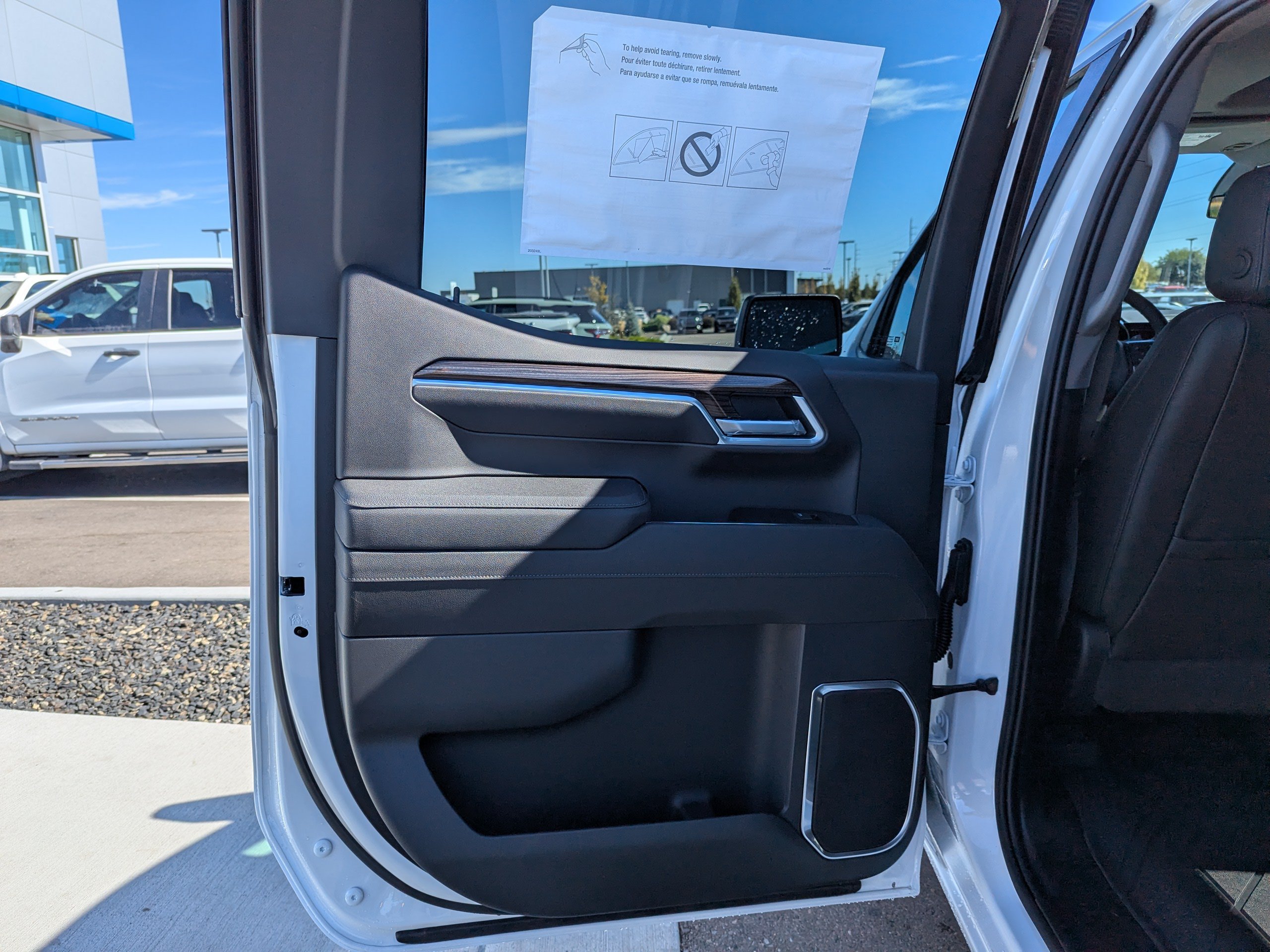 New 2026 Chevrolet Silverado 1500 RST AWD/4WD image 32