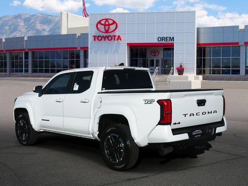 New 2025 Toyota Tacoma TRD Sport image 5