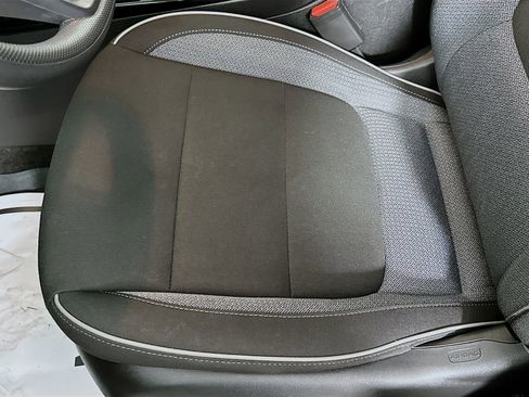 Used 2023 Chevrolet TrailBlazer LT w/ Convenience Package image 20