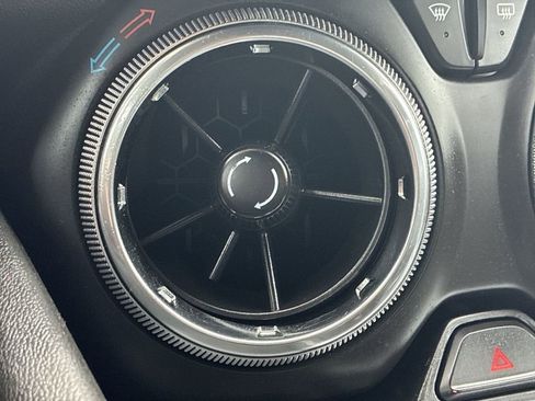 Used 2019 Chevrolet Camaro LT RWD image 37