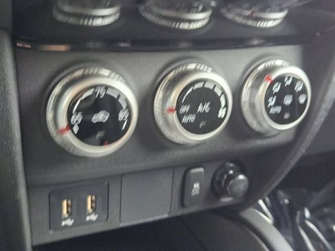 Used 2026 Mitsubishi Outlander Sport AWD image 19