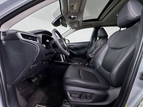 Certified 2025 Toyota Corolla Cross XLE w/ Convenience Package AWD/4WD image 21