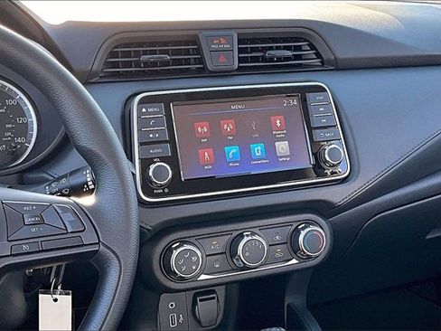 New 2025 Nissan Versa S image 6