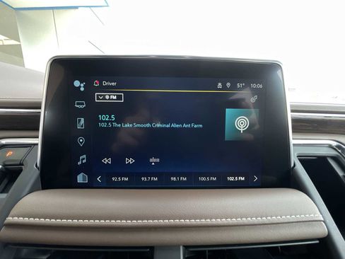 Certified 2024 Chevrolet Tahoe High Country w/ Premium Package 2 image 13