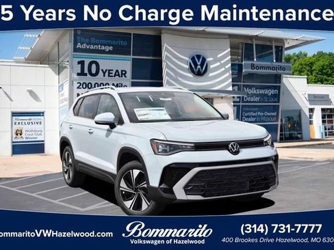 New 2026 Volkswagen Taos SE AWD/4WD image 1