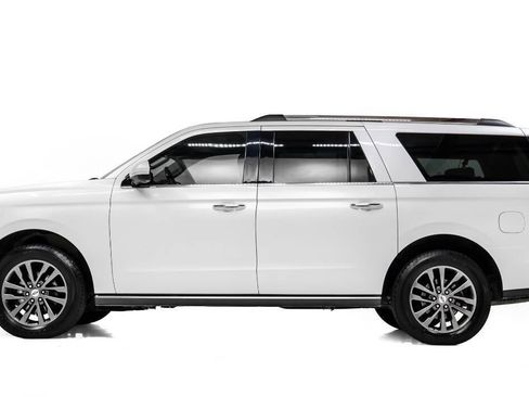 Used 2018 Ford Expedition Max Limited w/ Equipment Group 301A RWD image 6