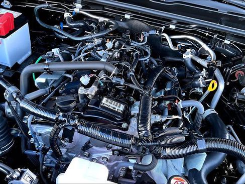 Used 2025 Toyota 4Runner SR5 image 27