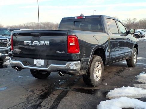 New 2026 RAM 1500 Big Horn AWD/4WD image 18