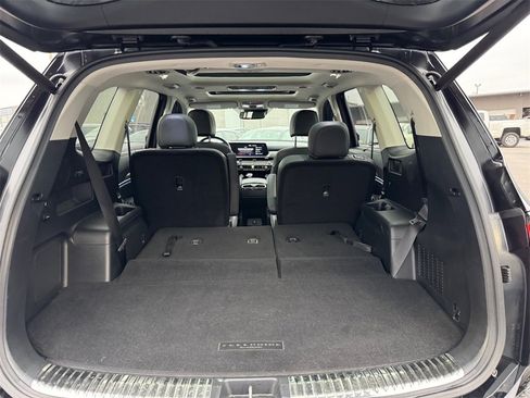 Certified 2024 Kia Telluride SX w/ Towing Package image 10