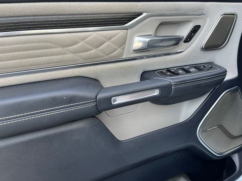 Used 2023 RAM 1500 Limited RWD image 10