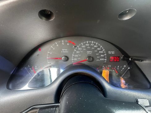 Used 1997 Chevrolet Camaro LT RWD image 10